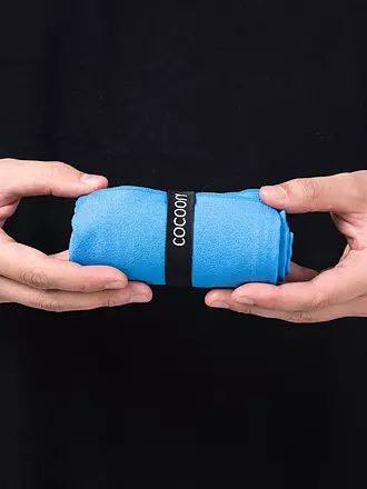 COCOON | Reisehandtuch Microfiber Towel Hyperlight S 60x30 | blau
