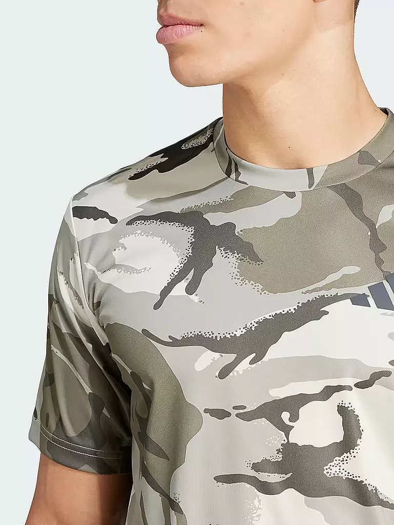 ADIDAS | Herren Fitnessshirt 	 Train Essentials Seasonal Camo | olive