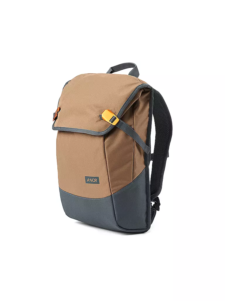 AEVOR | Rucksack Day Pack 18-28L | braun