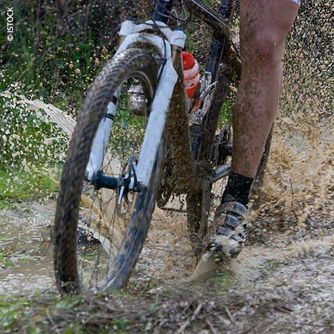 Mountainbiken-bei-Regen_Blog_Intro_fs24_480x480