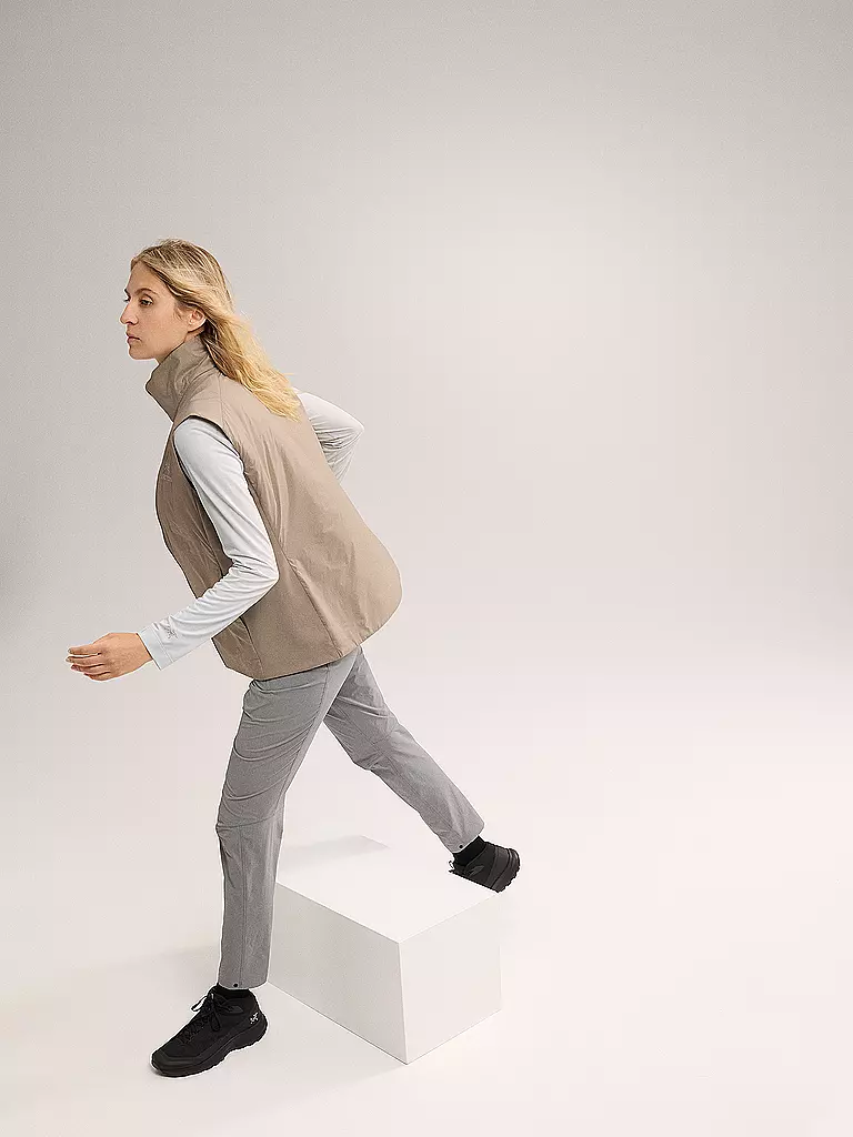 ARCTERYX | Damen Isoweste Atom | beige