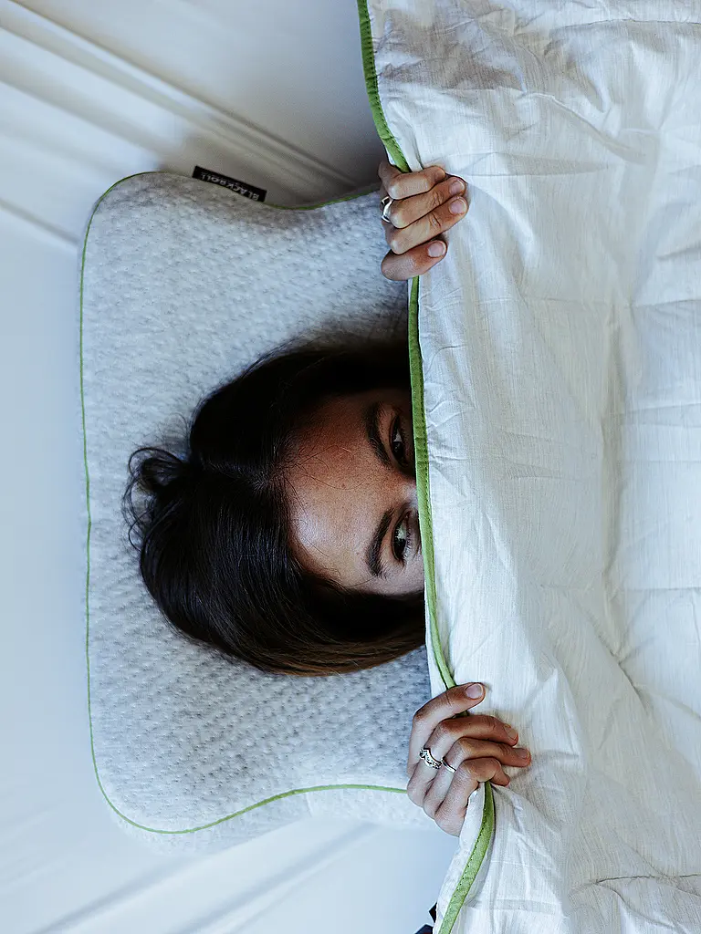 BLACKROLL | Recovery Blanket All Year | Weiss