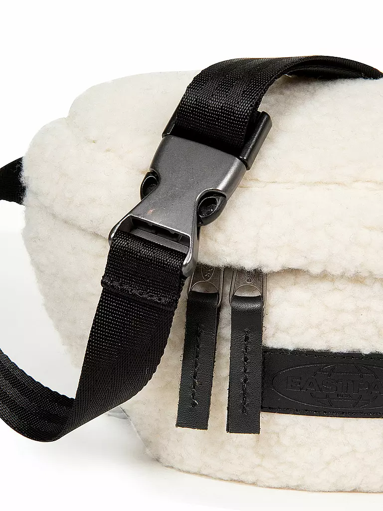 EASTPAK | Bauchtasche Springer Wolle | weiss
