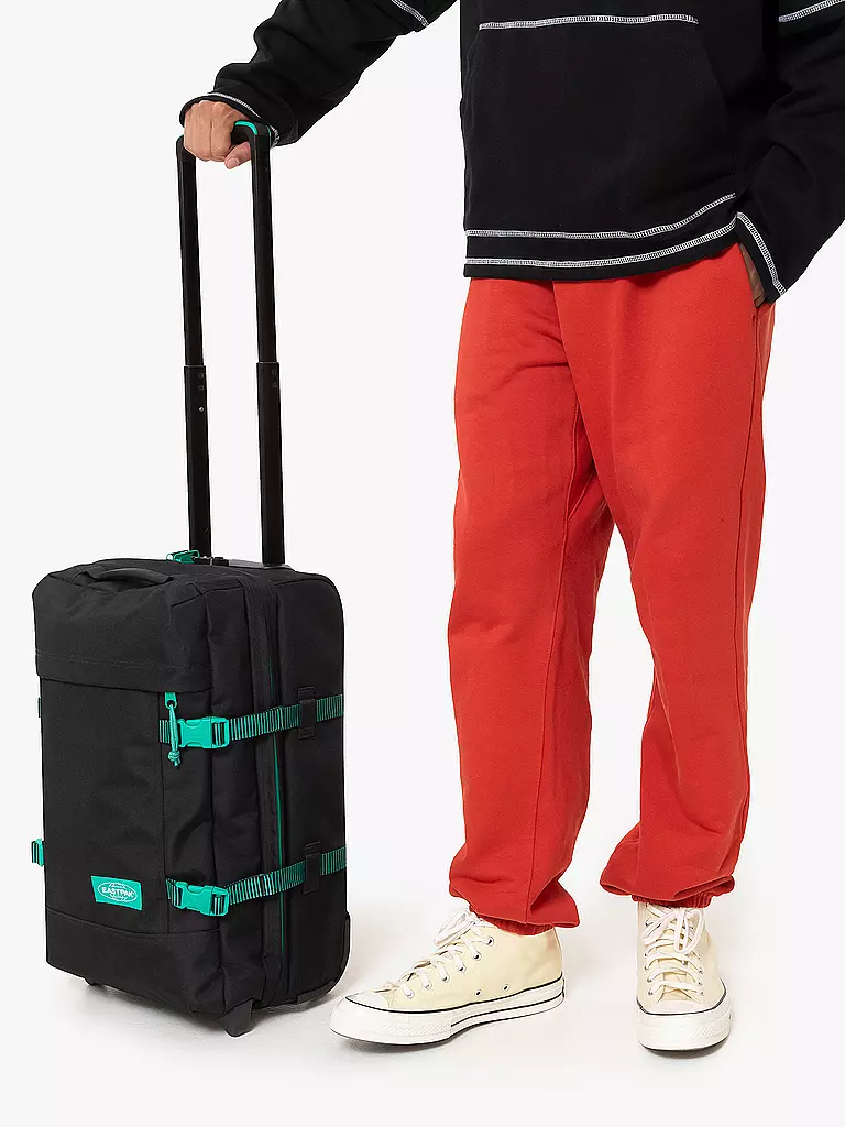 EASTPAK | Reisetrolley Tranverz S 42L | schwarz