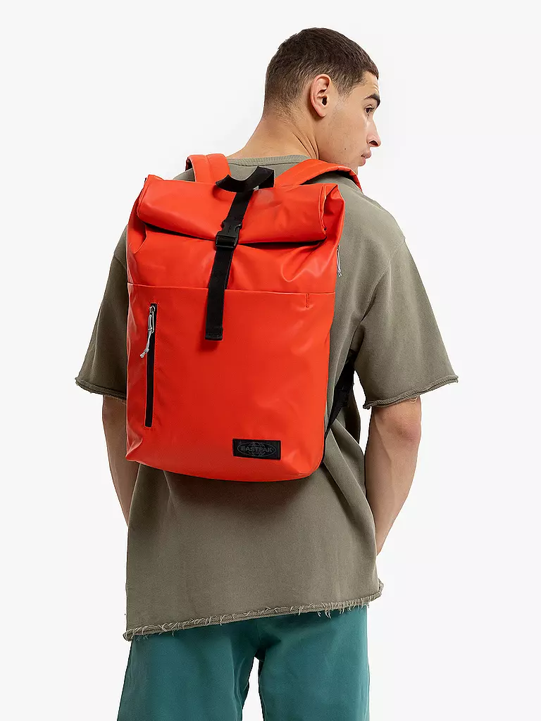 EASTPAK | Rucksack Up Roll 23L | rot