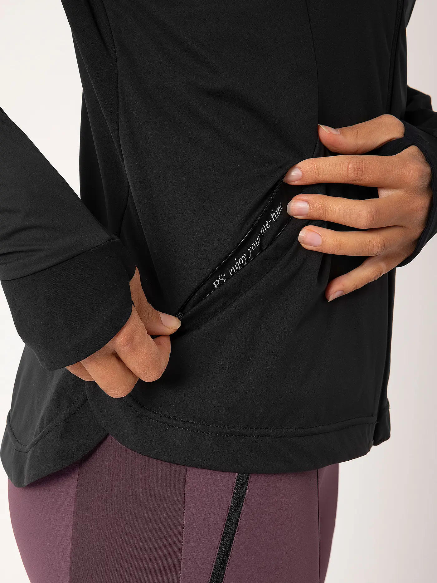 LAMUNT | Damen Windjacke Eliana Hybrid Hoodie | schwarz