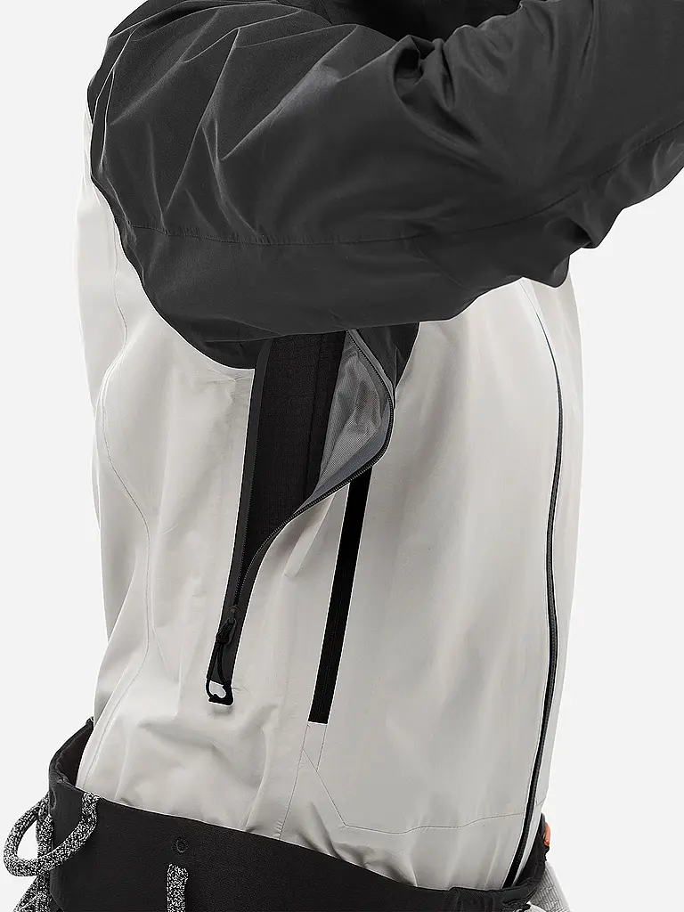 MILLET |  Damen Wanderjacke Kamet 3L GTX  | schwarz