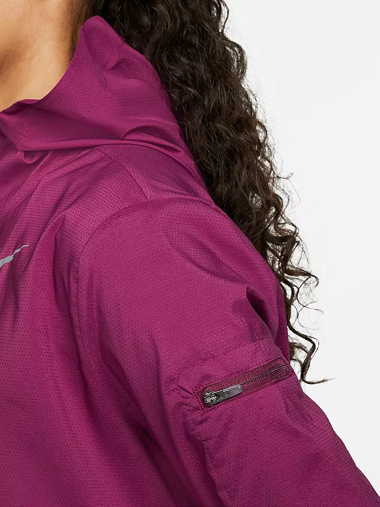 NIKE | Damen Laufjacke Impossibly Light | rot