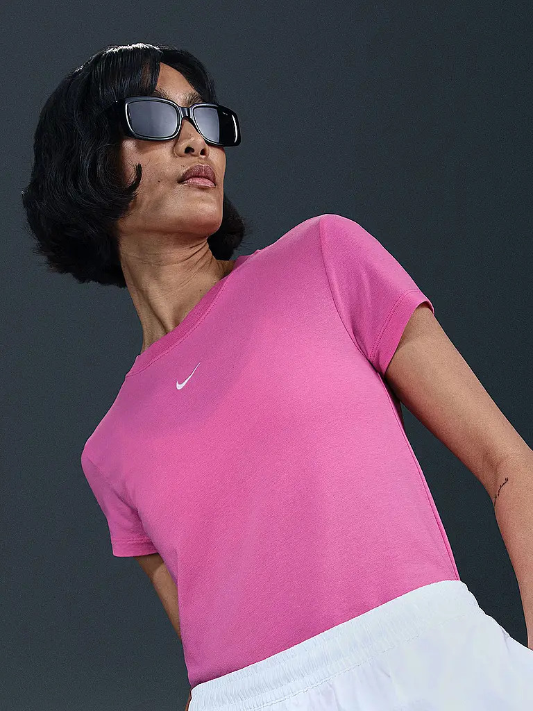 NIKE | Damen T-Shirt Sportswear Chill Knit | Beere