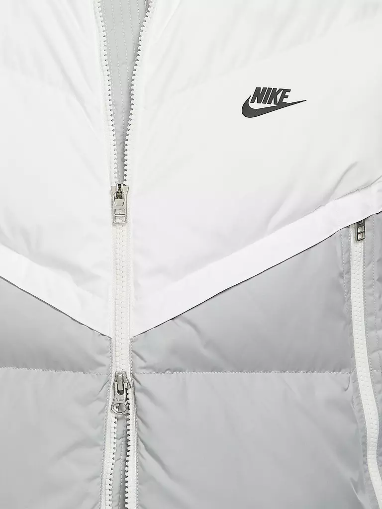 NIKE | Herren Jacke Sportswear Storm-FIT Windrunner | weiß