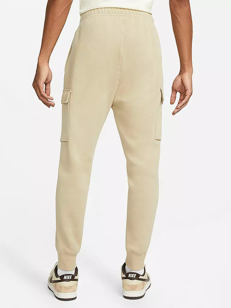 NIKE | Herren Jogginghose  Sportswear Club Fleece Cargo | beige