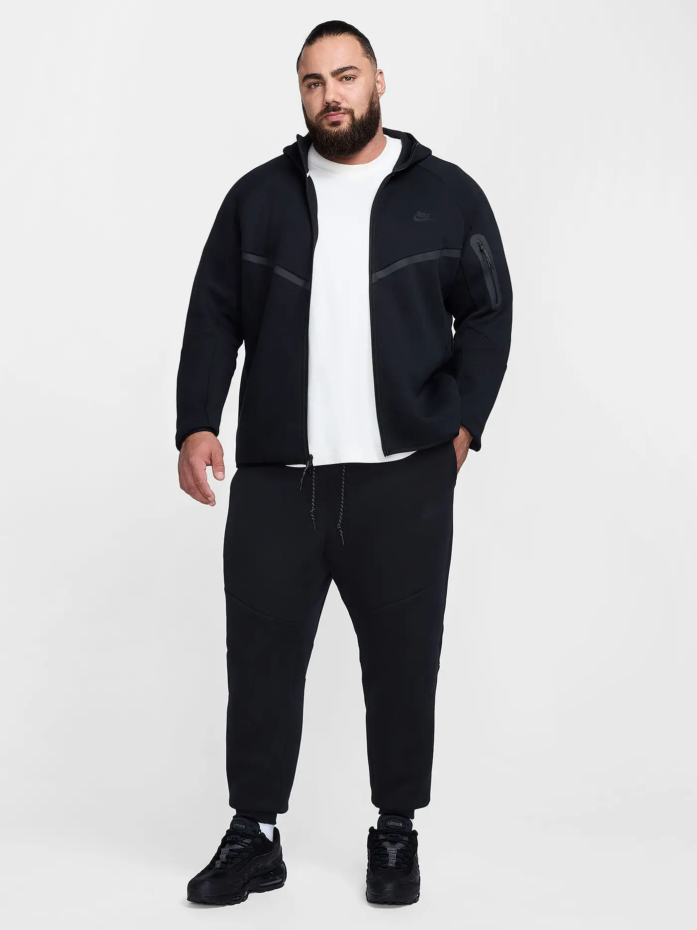 NIKE | Herren Jogginghose Tech Fleece | schwarz