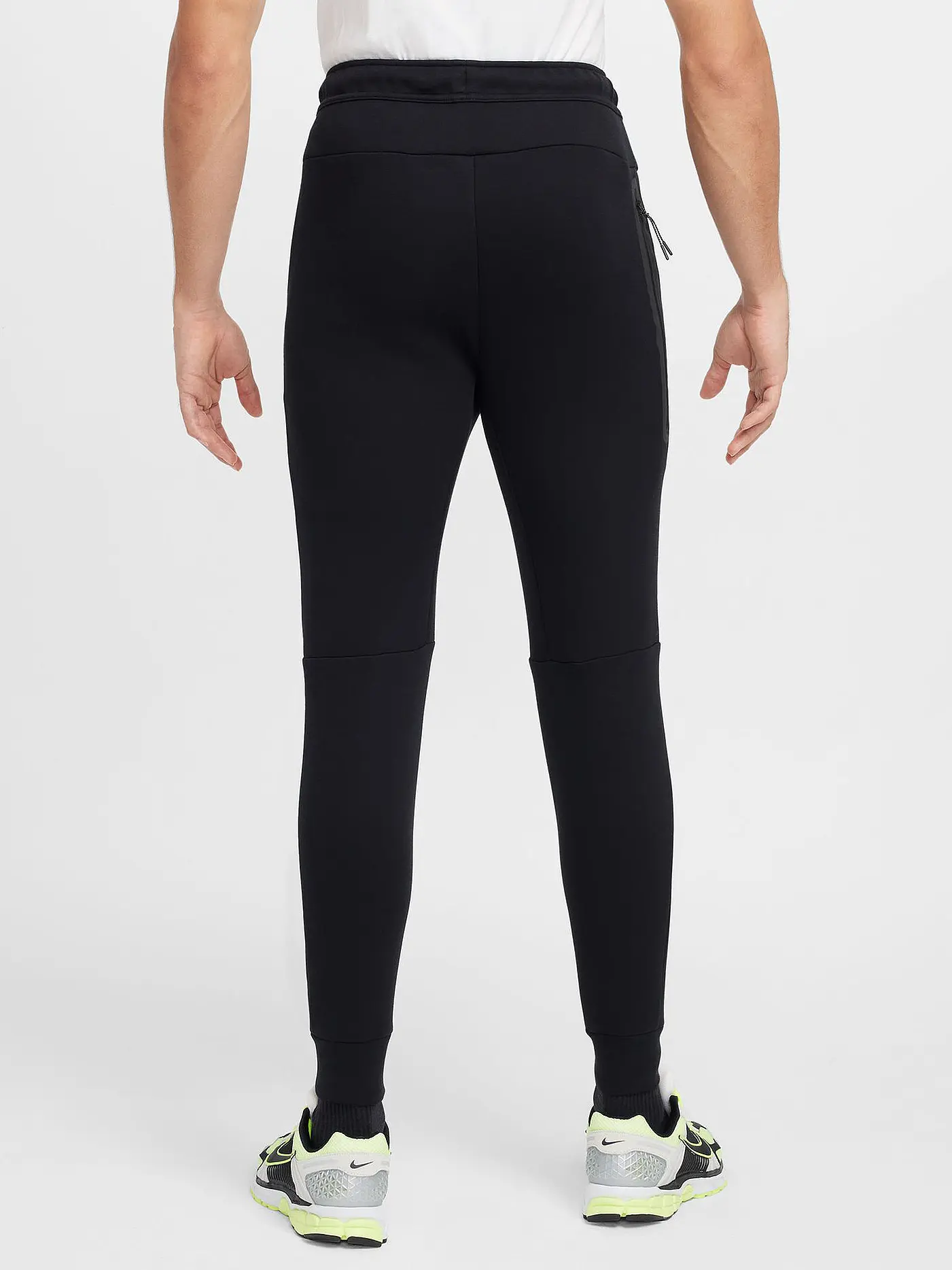 NIKE | Herren Jogginghose Tech Fleece | schwarz