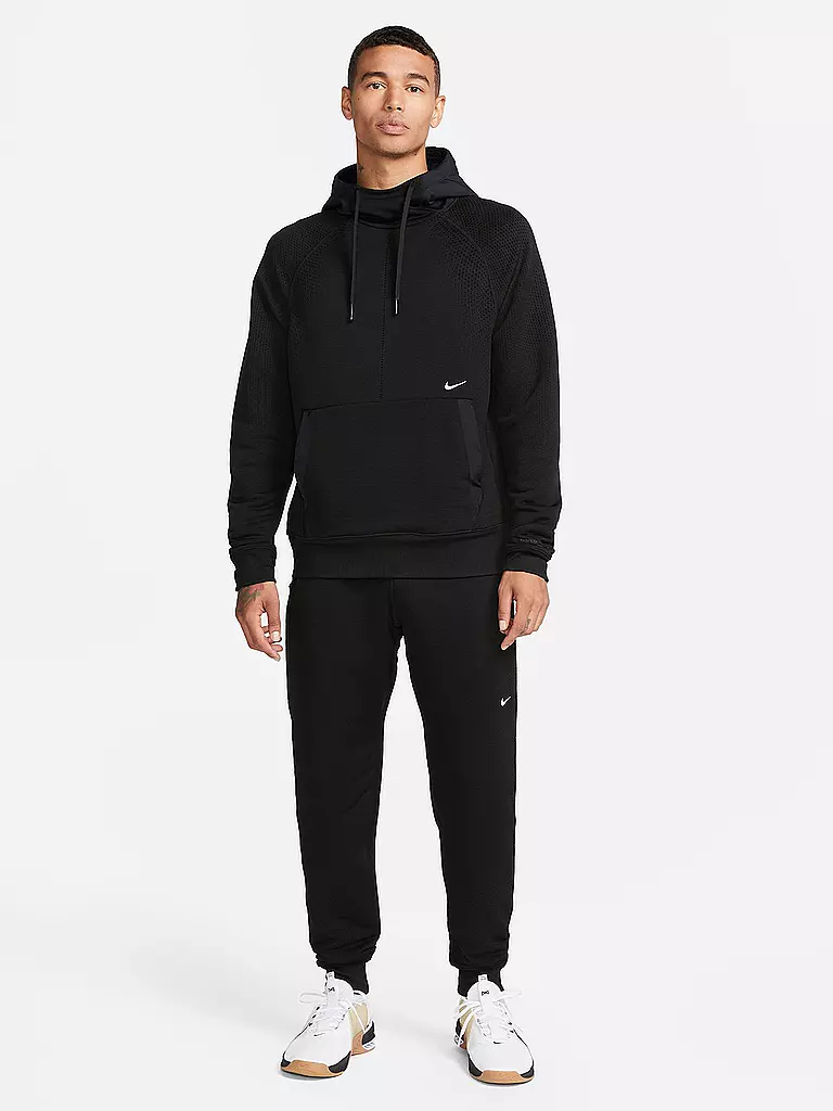 NIKE | Herren Jogginghose Therma-FIT ADV A.P.S. | schwarz