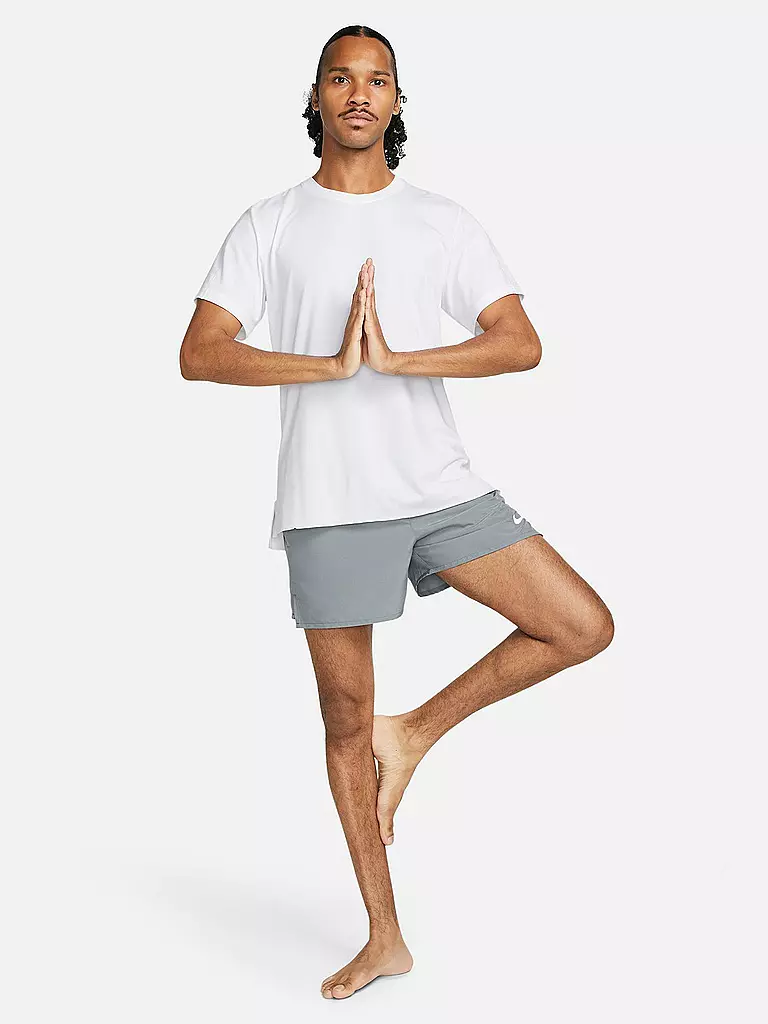 NIKE | Herren Laufshort Challenger 5inch | hellgrau