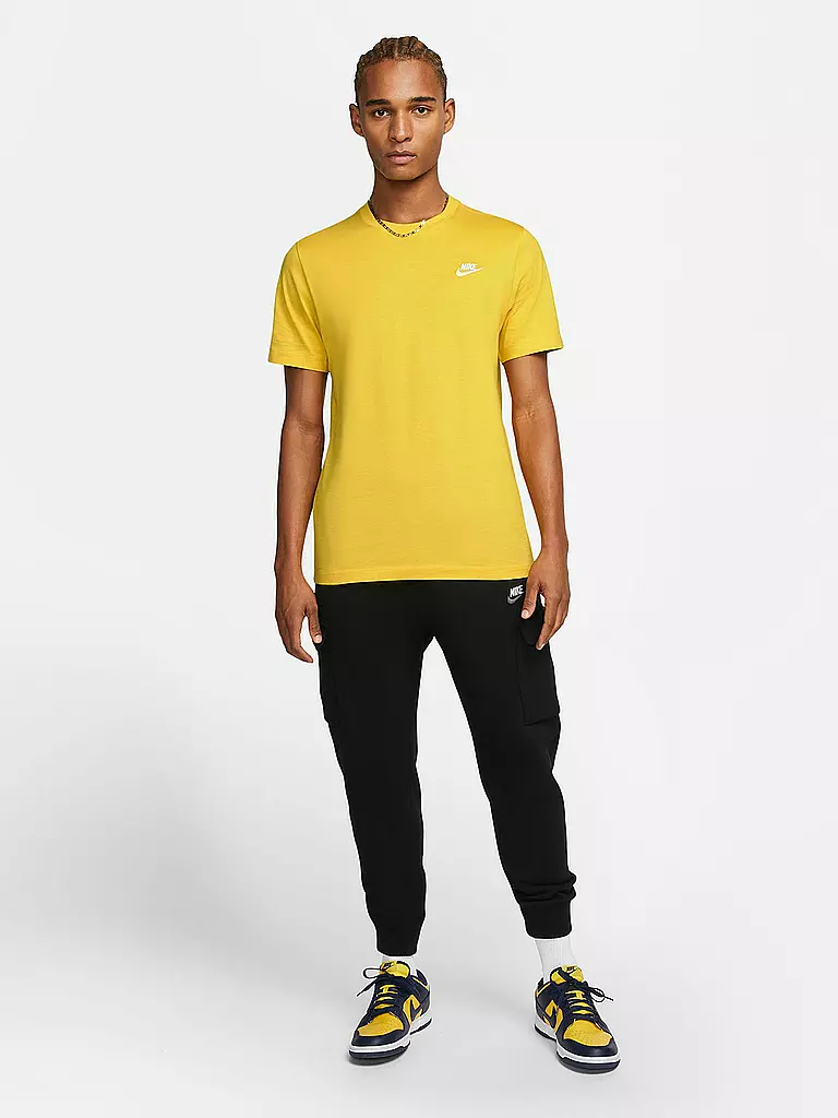 NIKE | Herren T-Shirt Nike Sportswear Club | gelb