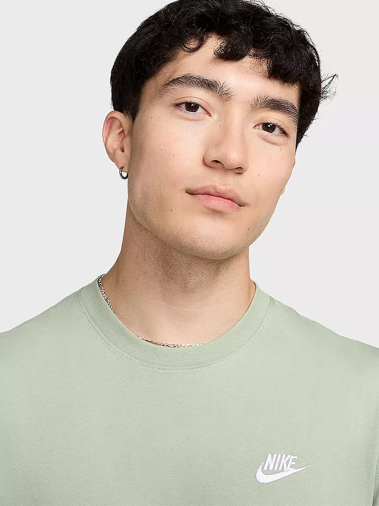 NIKE | Herren T-Shirt Nike Sportswear Club | olive