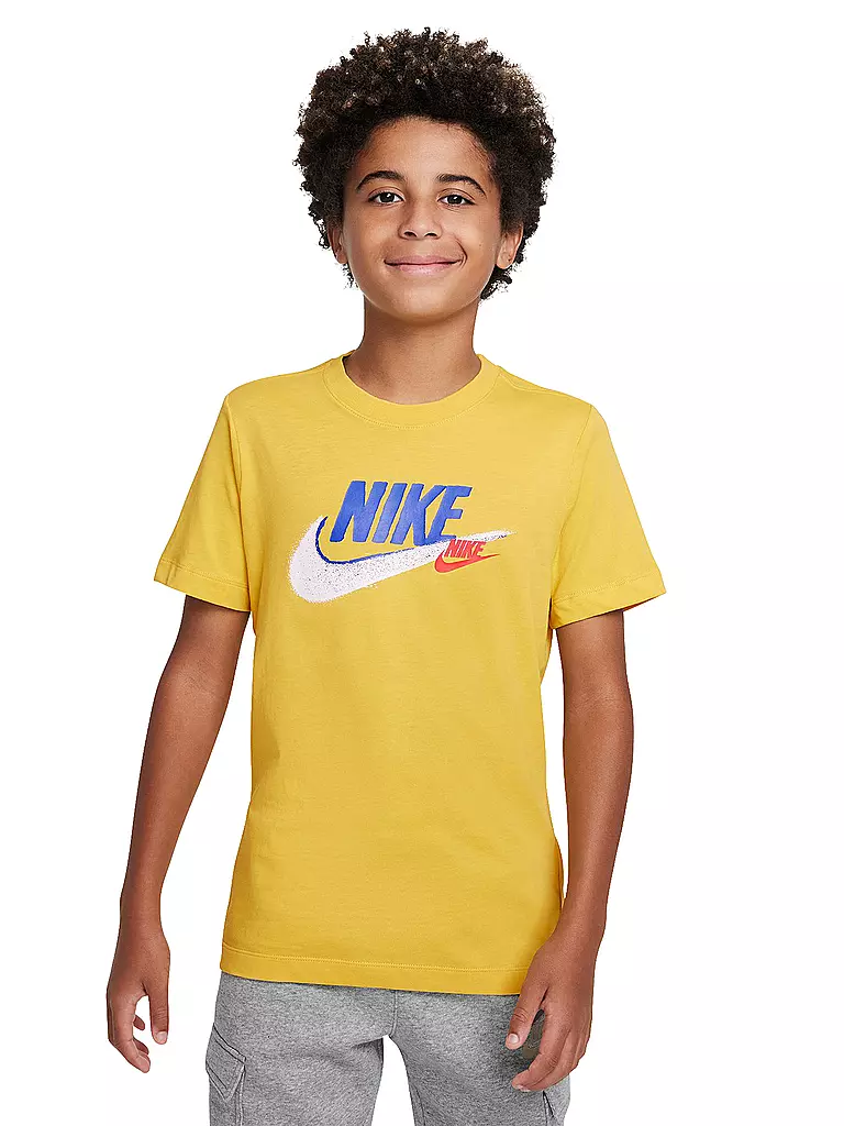 NIKE | Jungen T-Shirt  Sportswear Standard Issue | gelb