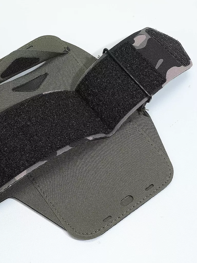 NIKE | Lean Arm Band Plus | olive