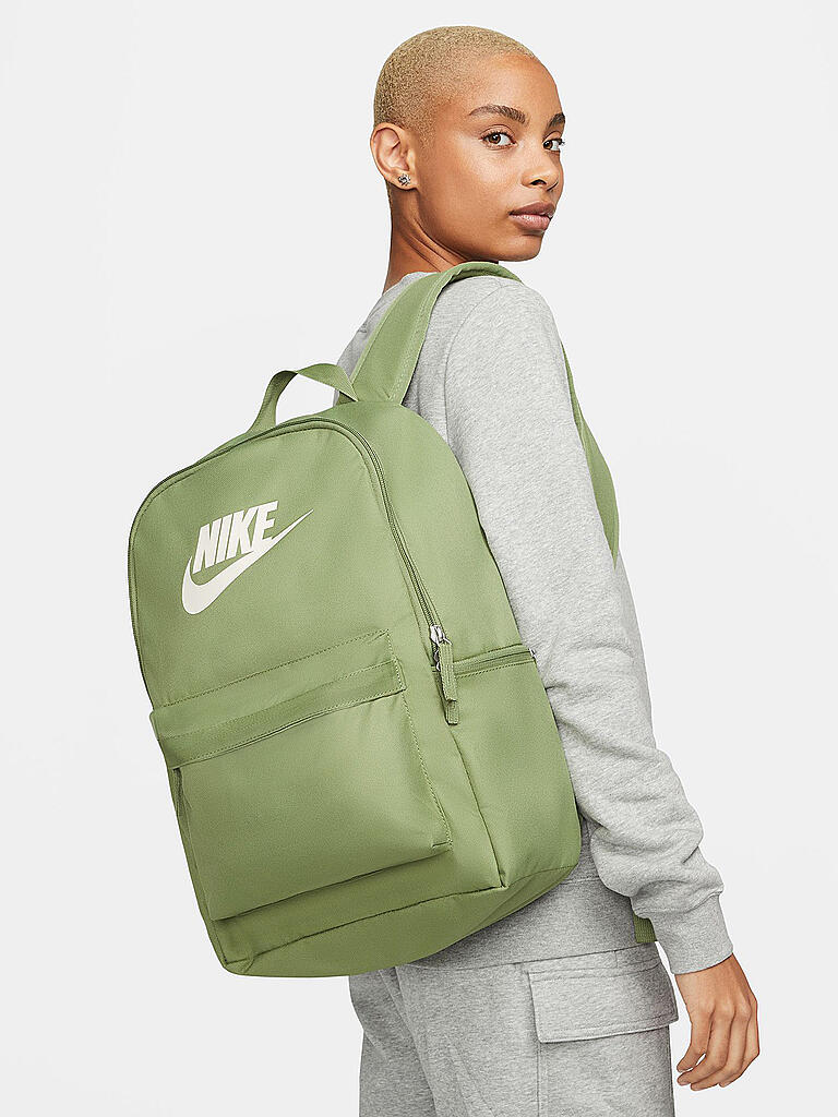 NIKE | Rucksack Heritage | olive