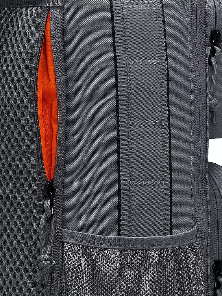 NIKE | Trainingsrucksack Utility Speed 27L | grau