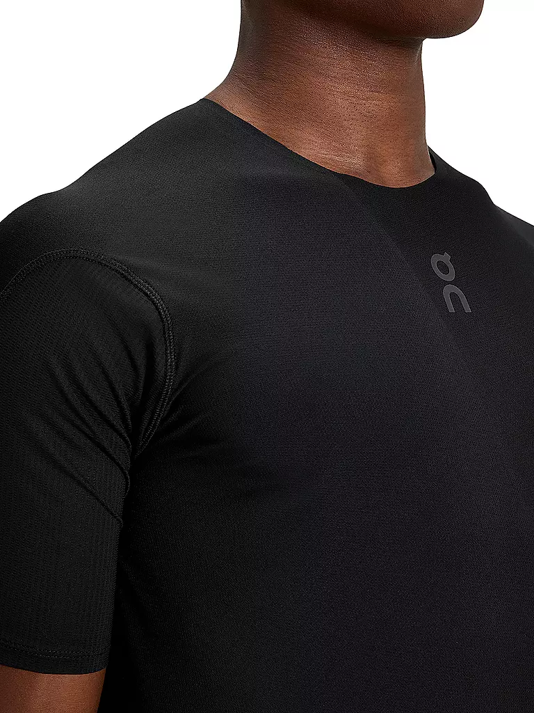 ON | Herren Laufshirt Ultra Trail | schwarz