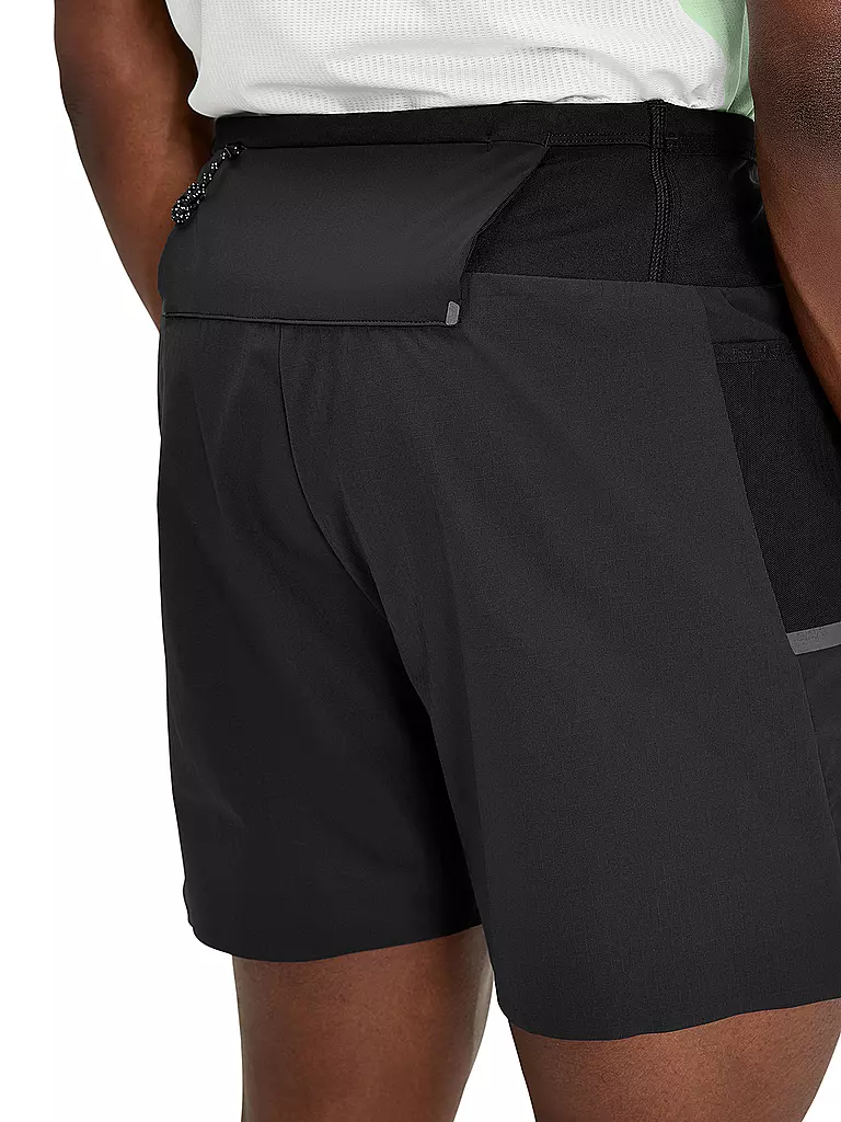 ON | Herren Laufshort Ultra Trail | schwarz