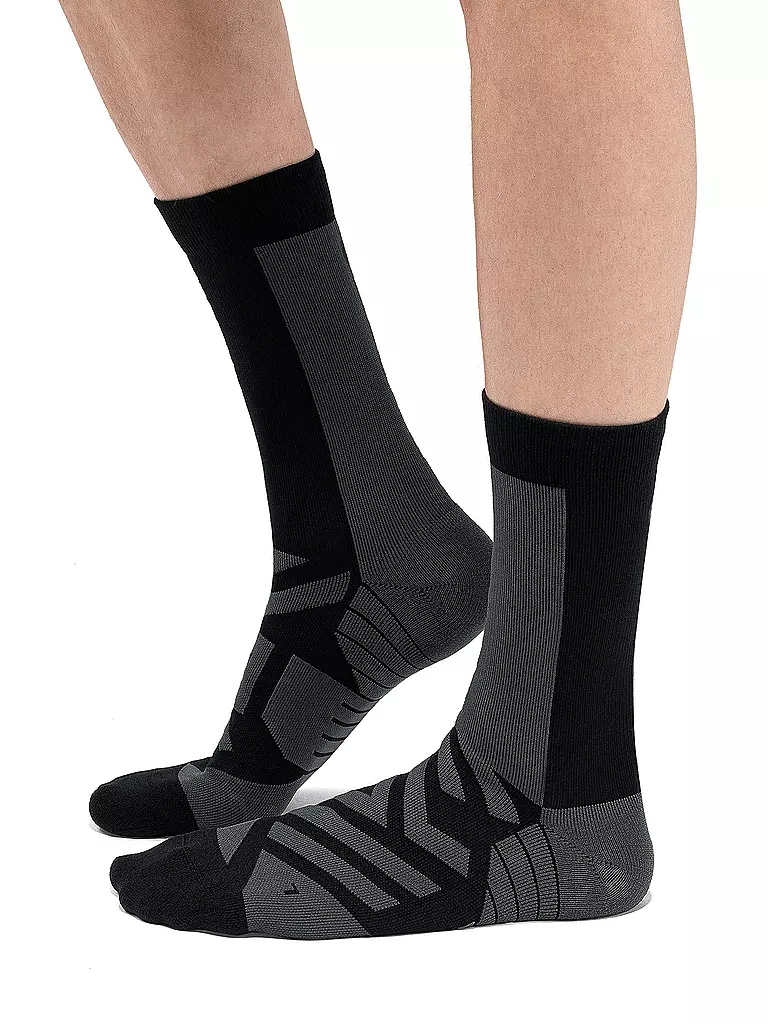 ON | Herren Laufsocken Performance High Sock | schwarz