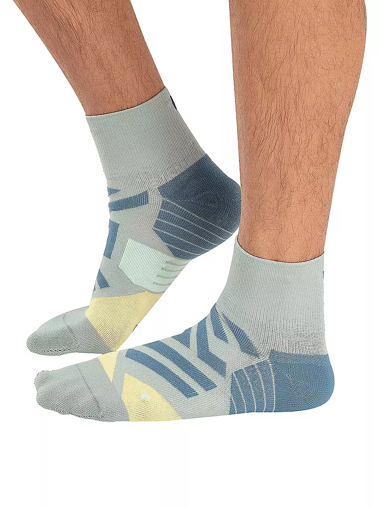 ON | Herren Laufsocken Performance Mid | olive