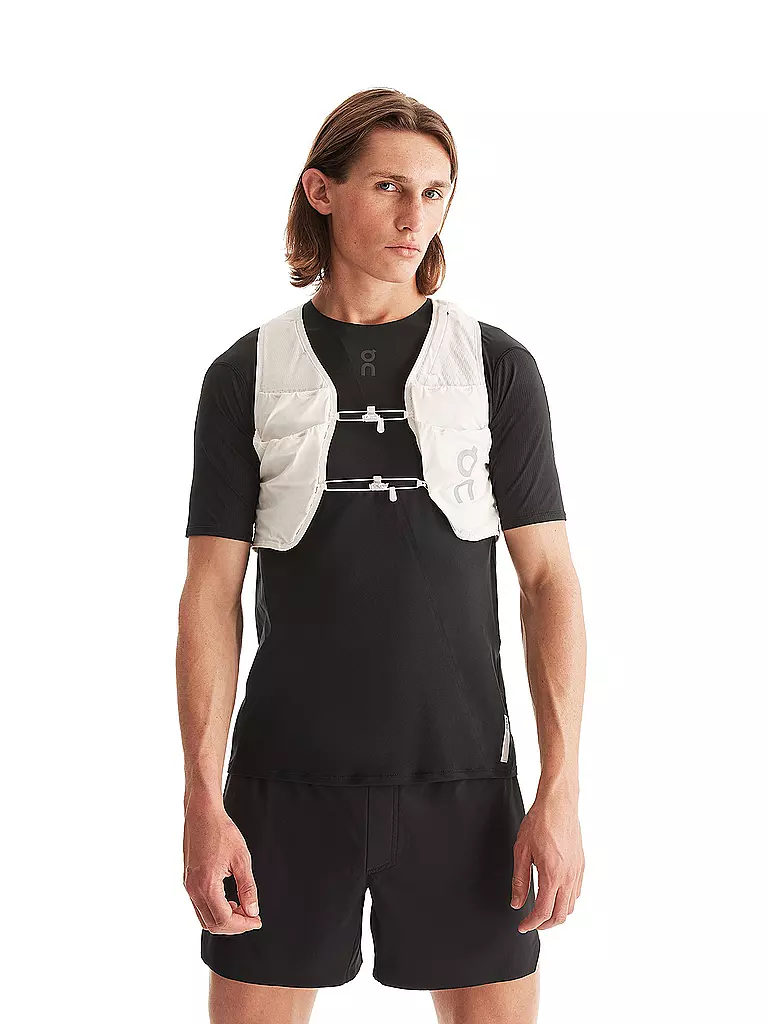 ON | Trinkweste Ultra Vest 10L | weiss