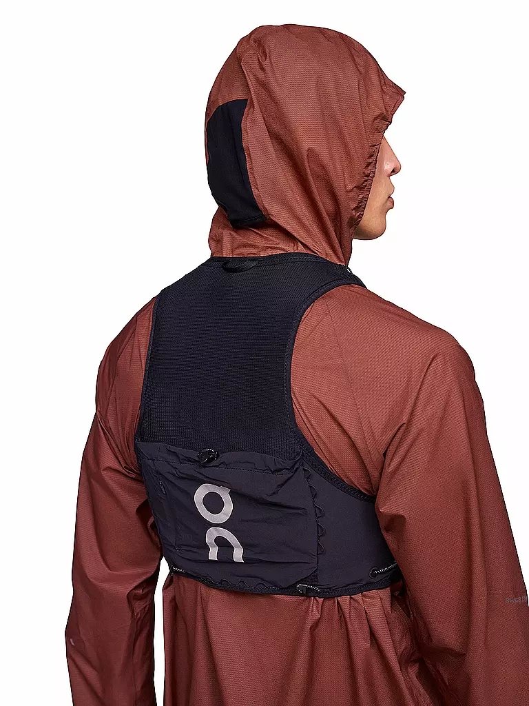 ON | Trinkweste Ultra Vest 10L | schwarz