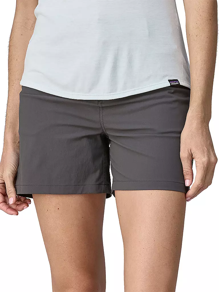 PATAGONIA | Damen Short Quandary 5 inch | grau