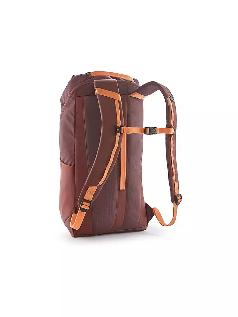 PATAGONIA | Tagesrucksack Black Hole 25L | dunkelrot