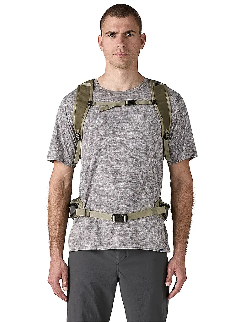 PATAGONIA | Tagesrucksack Terravia 22L | olive