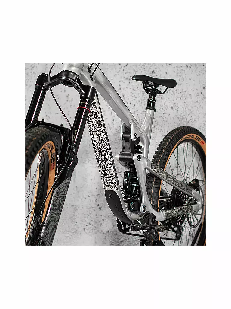 RIESEL DESIGN | frame:TAPE 3000 Los Muertos | schwarz