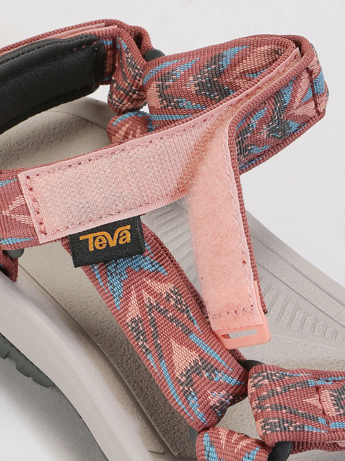 TEVA | Damen Outdoorsandale Hurricane XLT2 | beere