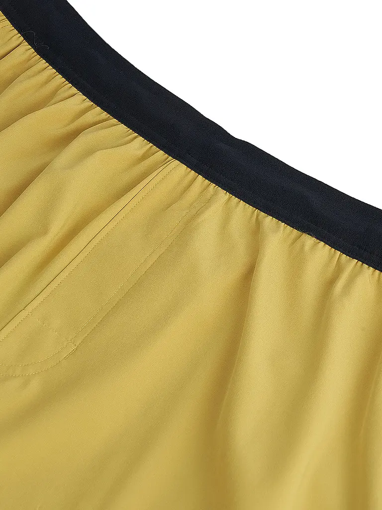 UNDER ARMOUR | Herren Fitnessshort UA Halo Train | 