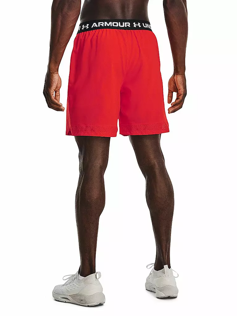 UNDER ARMOUR | Herren Fitnessshort UA Vanish 15cm | rot