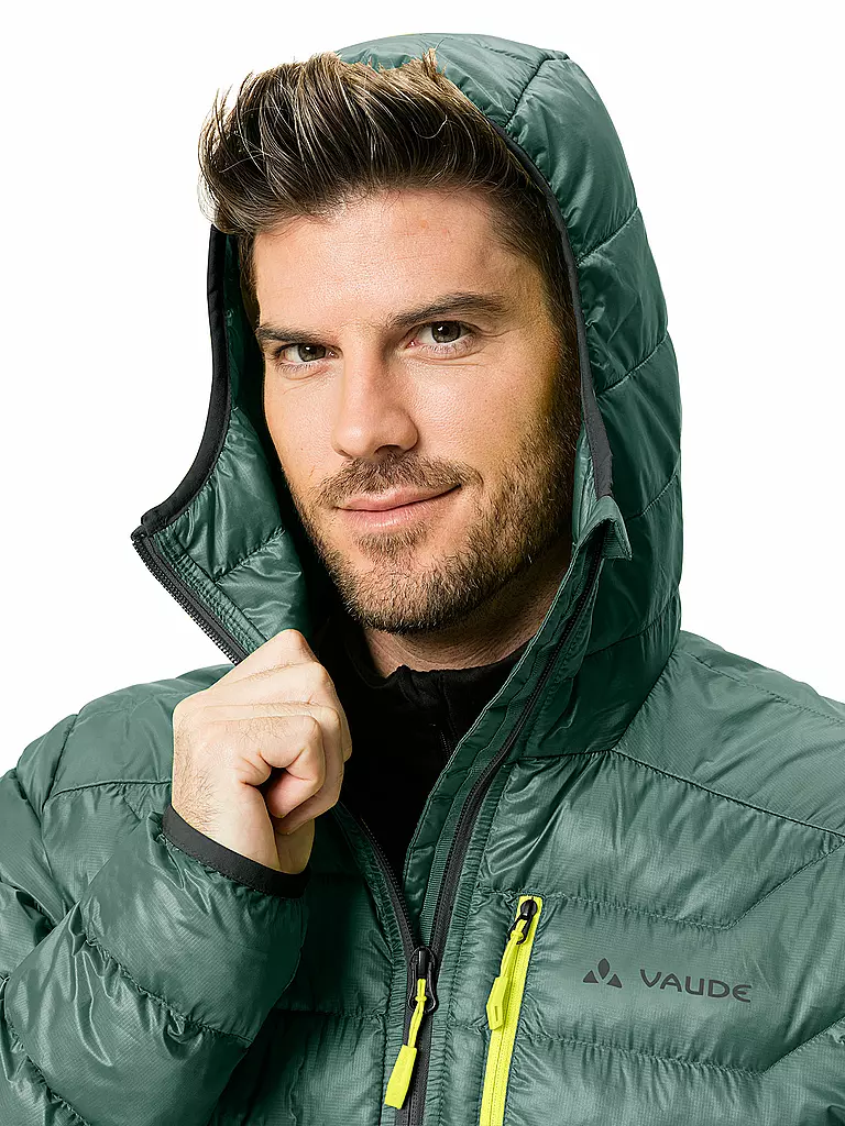 VAUDE | Herren Touren Isojacke Batura  | dunkelgrün